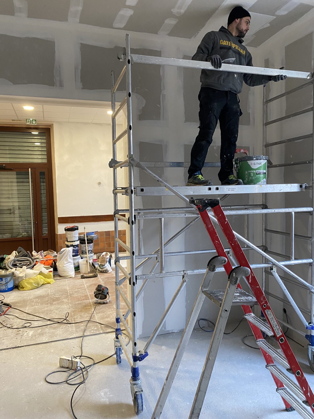 Cloisons et encadrements muraux
