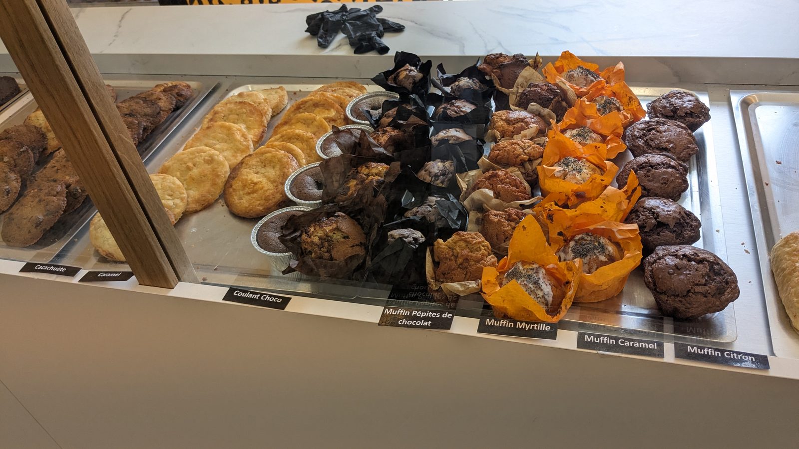 Présentation des gâteaux et muffins