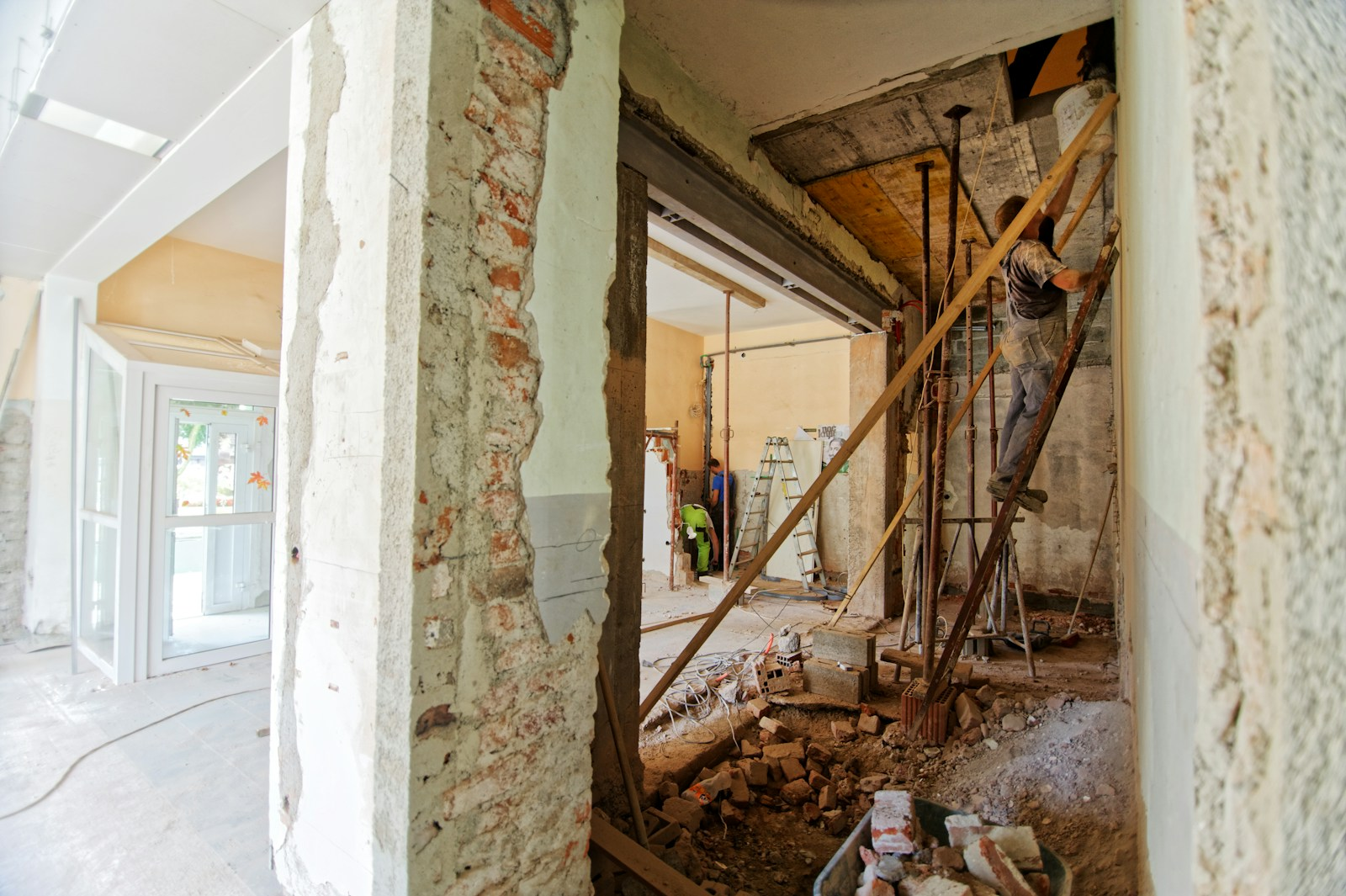 Comment définir un budget de travaux en rénovation immobilière ?